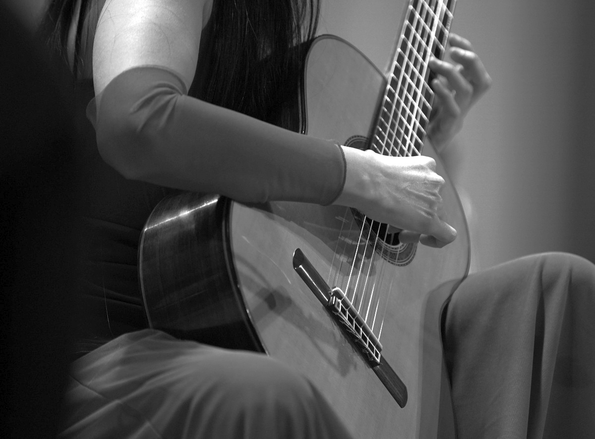 299C266C-35C8-4F5A-975A-166E6A9E5051