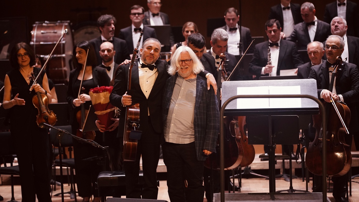 58A017C4-75E9-49A9-BDCB-B50B48EF2878