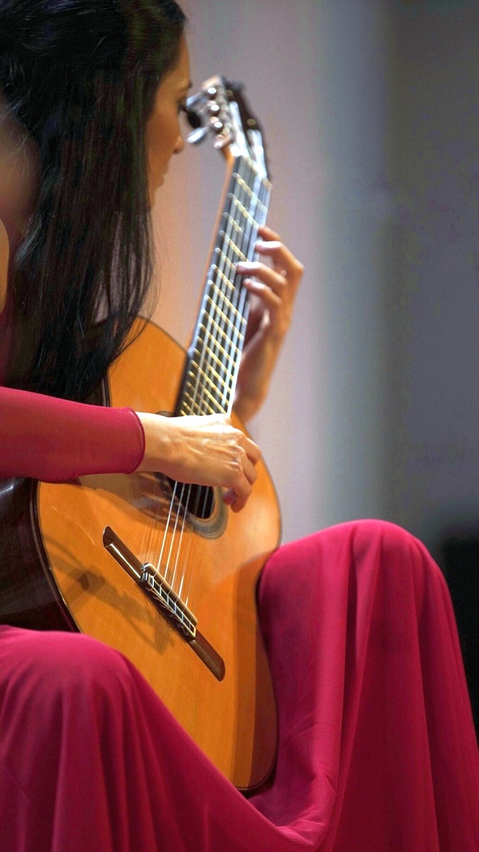 9AFB8A3C-ED2C-4EED-924B-999255201E1E