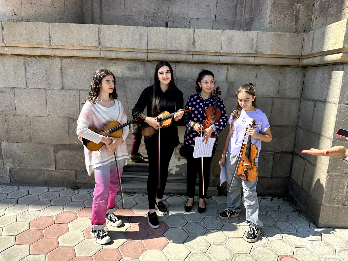 maxsimon-guymri-sep23-08