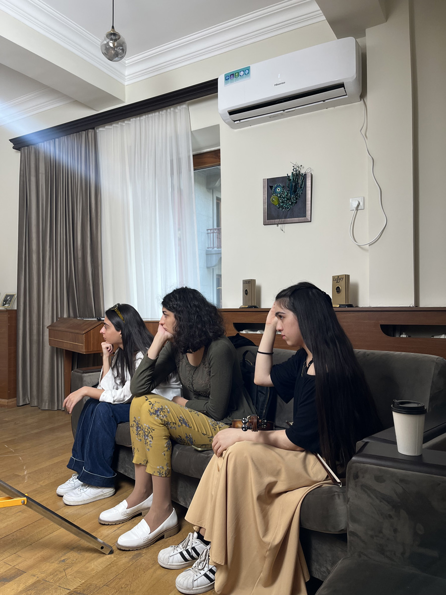 maxsimon-yerevan-sep23-04