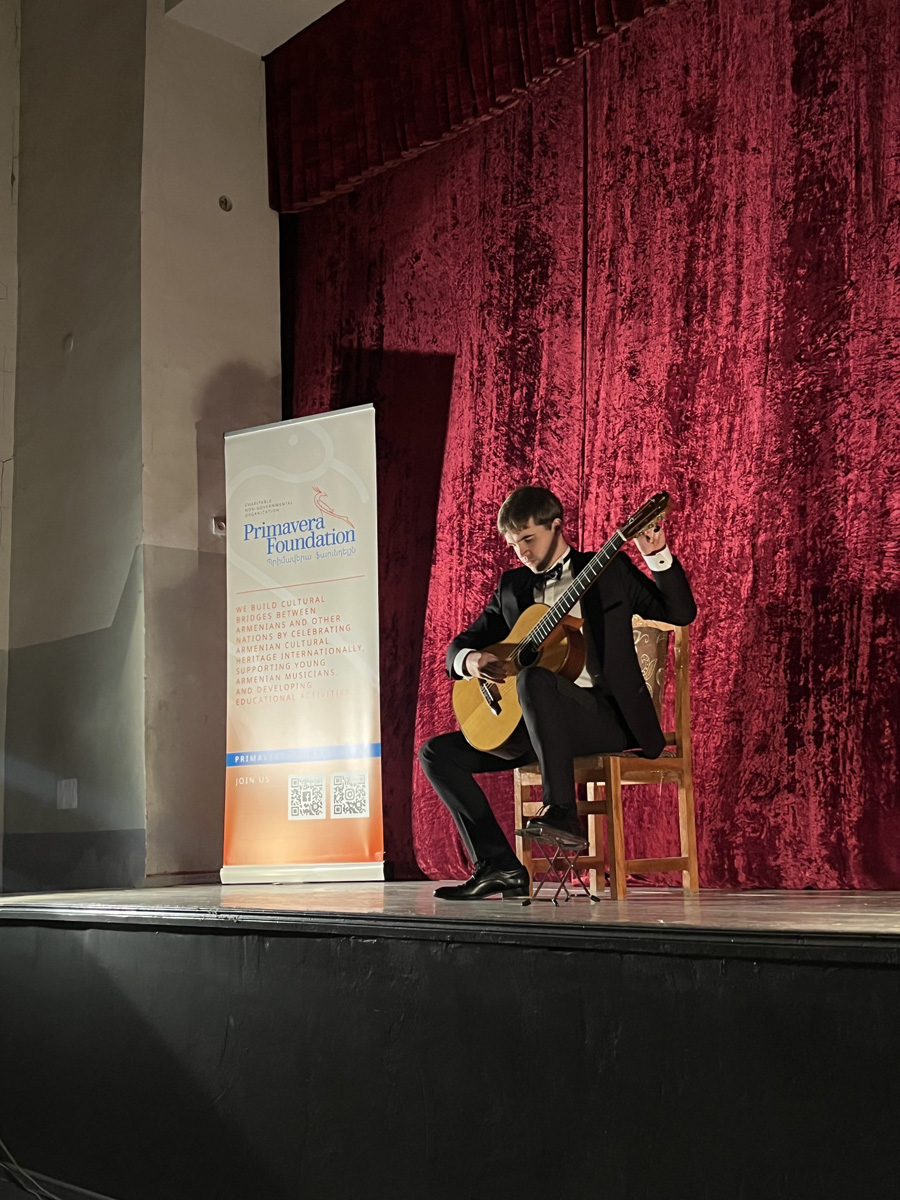 nedelko_noyemberian_181123_01