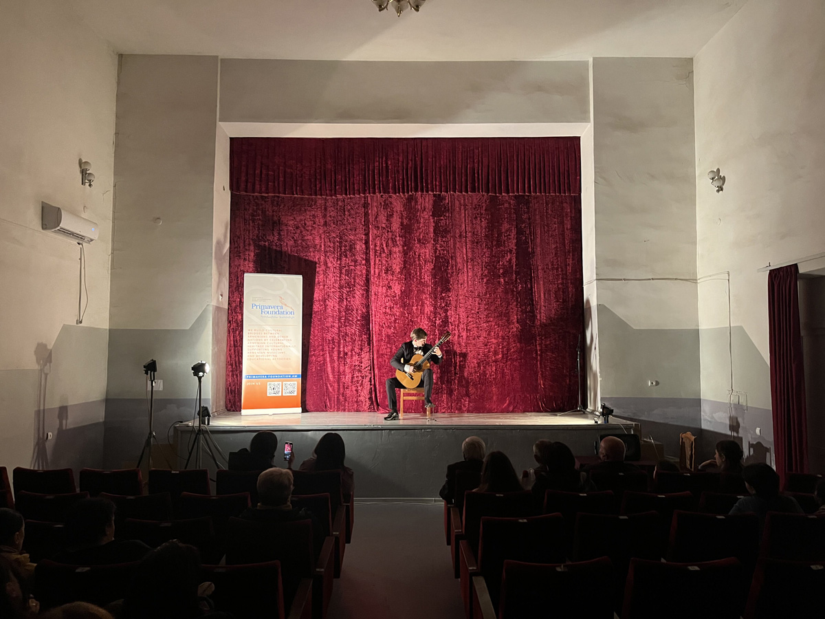 nedelko_noyemberian_181123_12