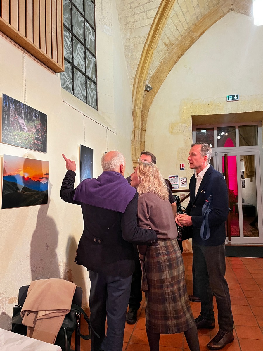 france_festival_excibitions_01