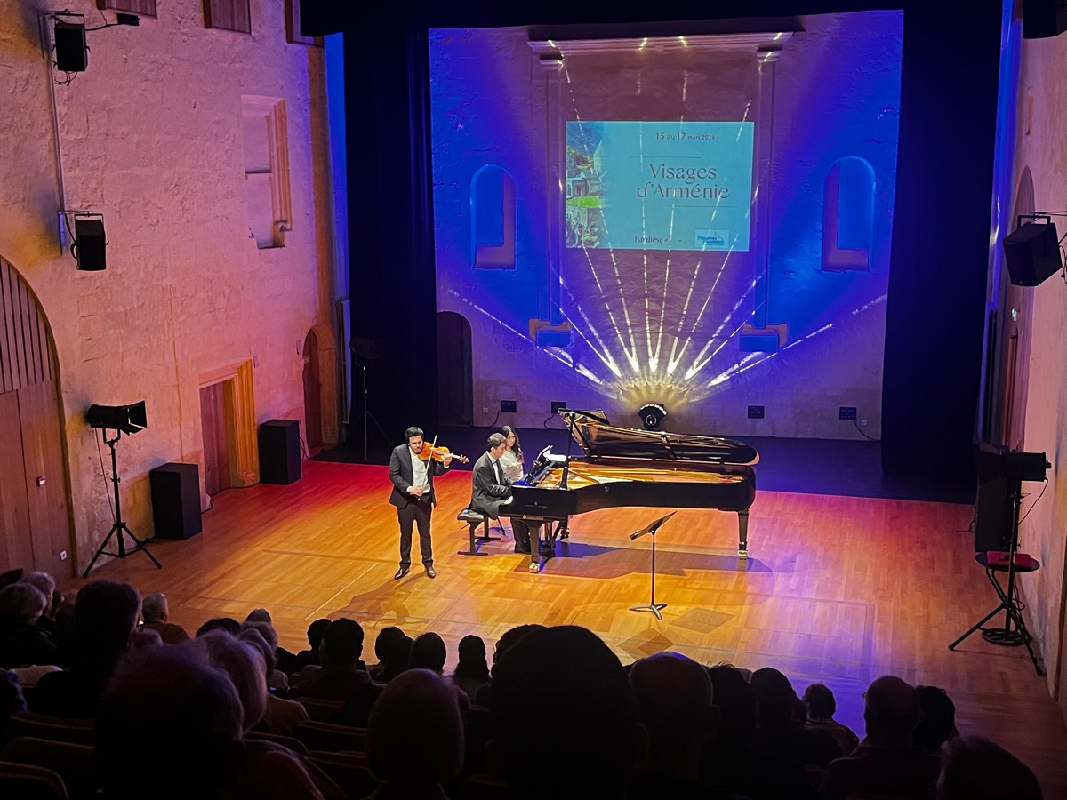 lefort_kozin_france_170324_11