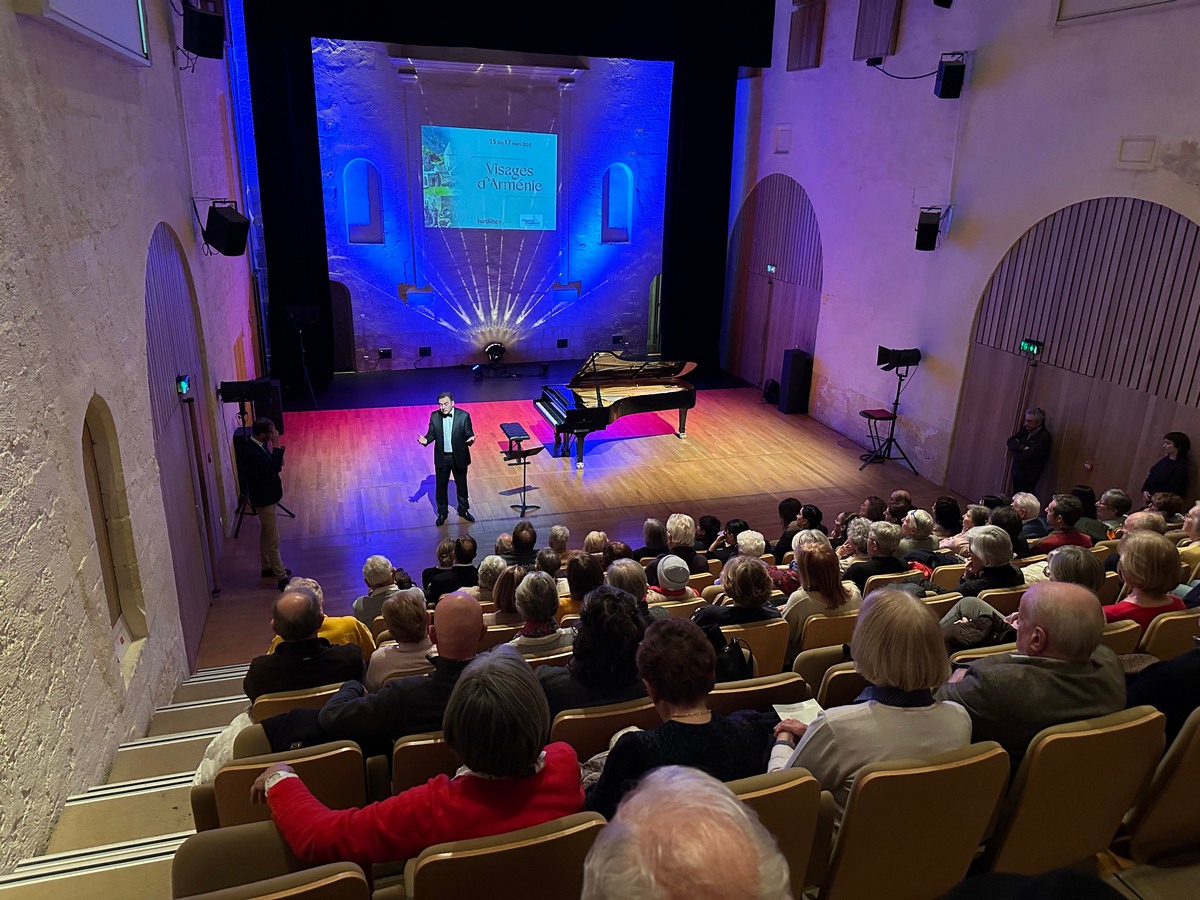 lefort_kozin_france_170324_23