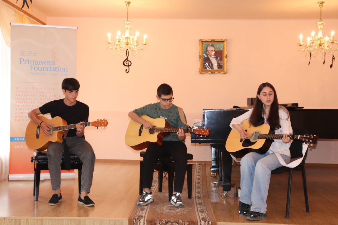 Suynik_Tour_apr24_14