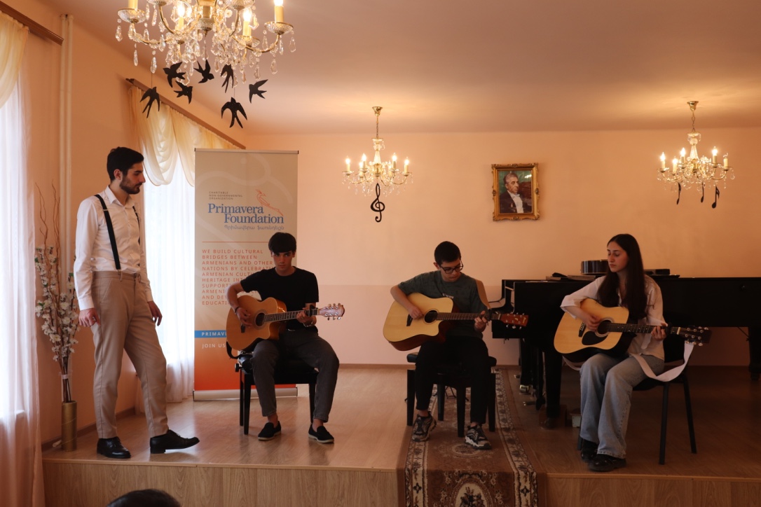 Suynik_Tour_apr24_15