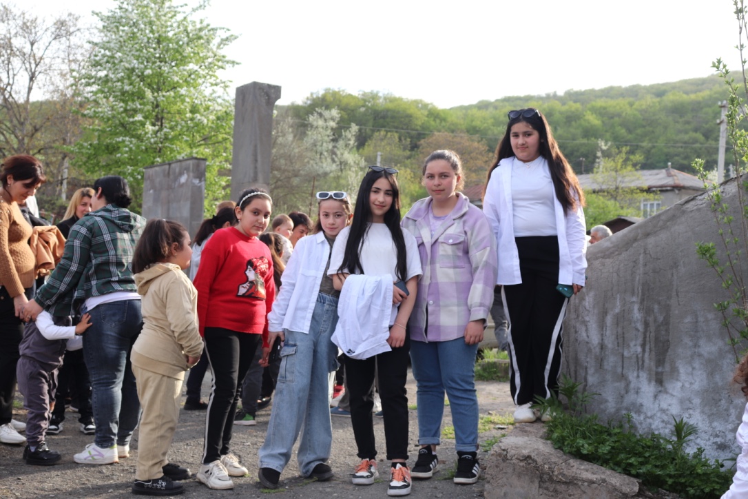 Suynik_Tour_apr24_26