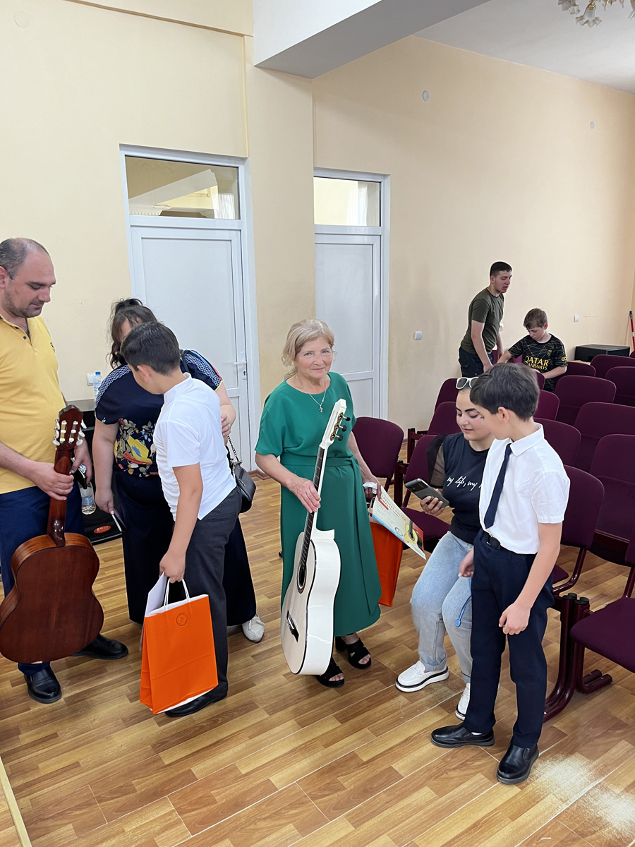 2024_guitar_comp_1706_23