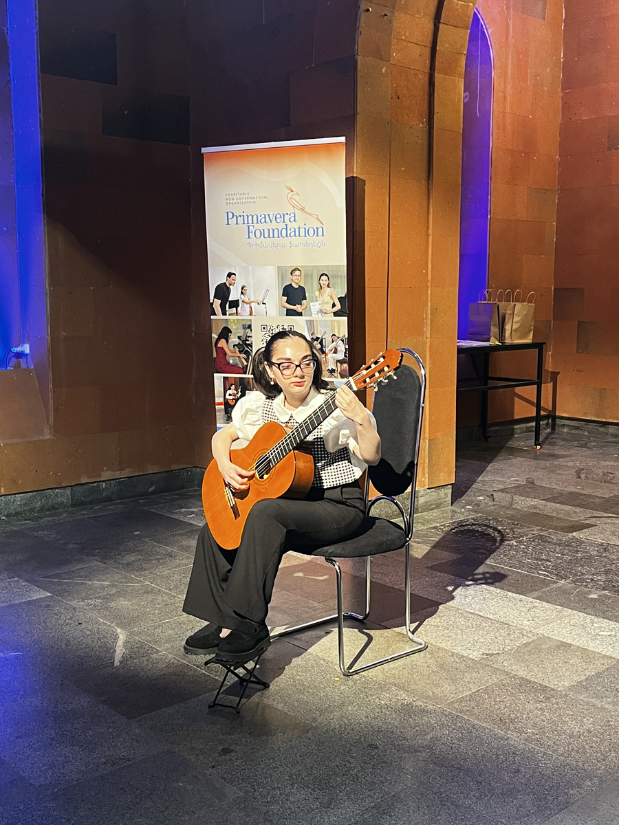 2024_guitar_comp_1806_15