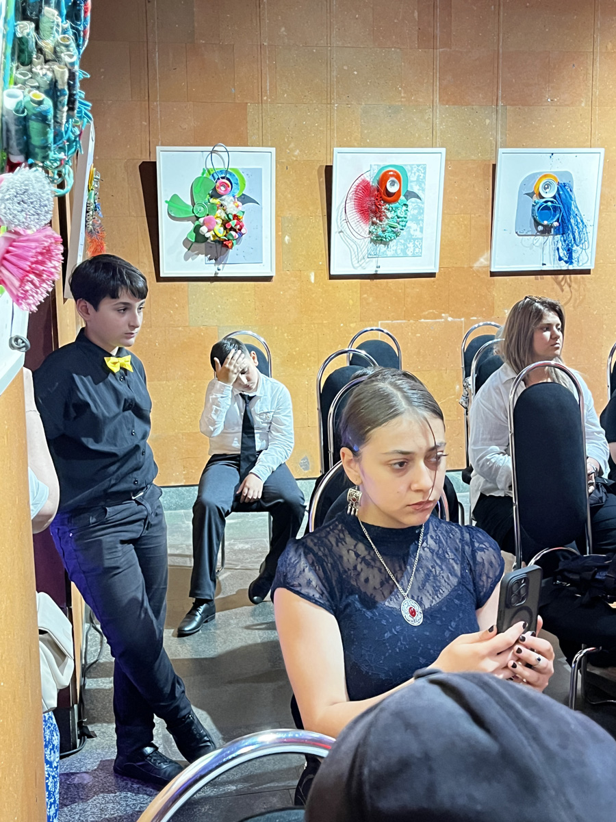 2024_guitar_comp_2006_12