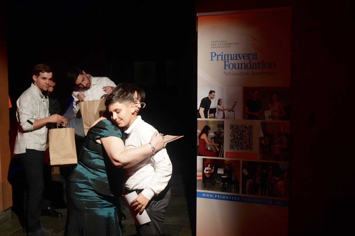 2024_guitar_comp_2006_34