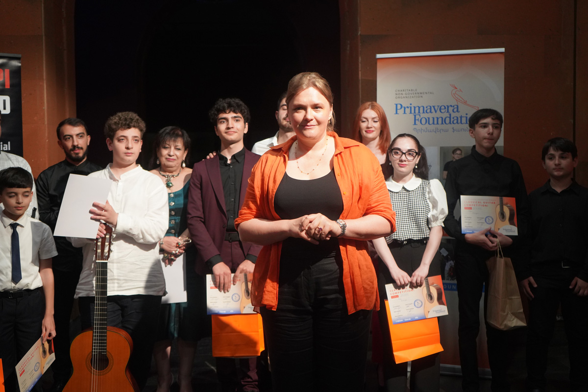 2024_guitar_comp_2006_48